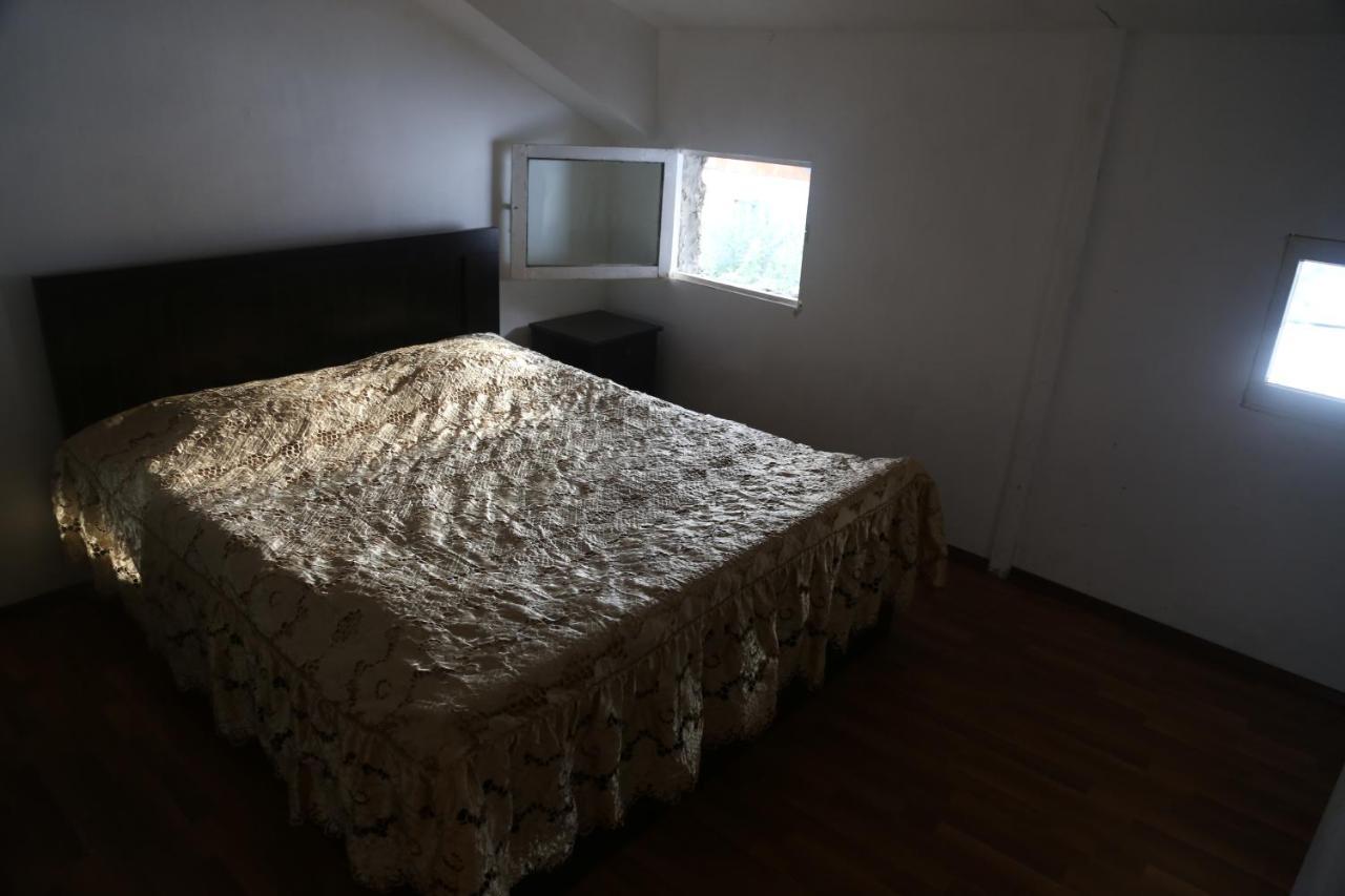 N&N Guest House Mestia Ngoại thất bức ảnh
